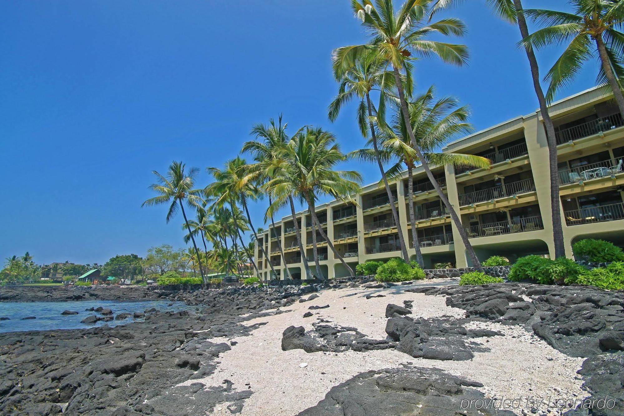 Castle Kona Bali Kai Aparthotel Kailua-Kona Exterior photo