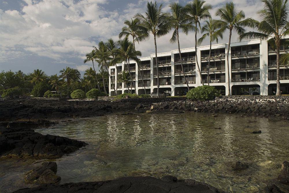 Castle Kona Bali Kai Aparthotel Kailua-Kona Exterior photo